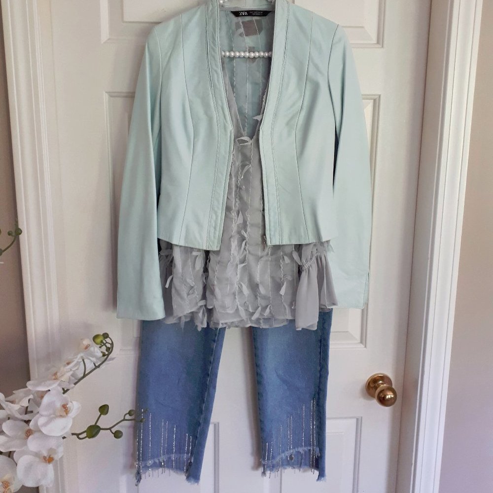 Zara light wash distressed "sparkle" denim, 4 - Picture 4 of 9